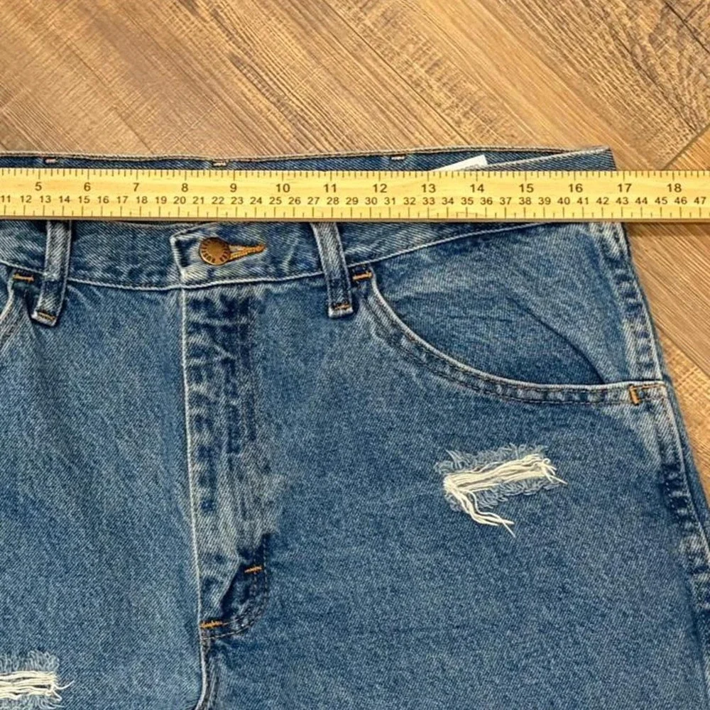 Y2K 2000s Blue Denim Shorts rustlers cut off shorts worn in look Size 34 Cotton